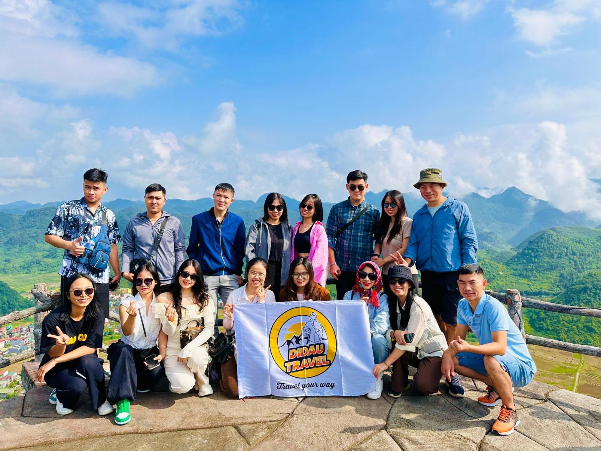 Tl Adventure Tour & Motorbike Aparthotel Hà Giang Ngoại thất bức ảnh